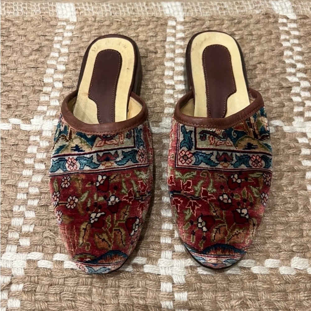 Vintage Handmade Tapestry Kilim Mule Slide